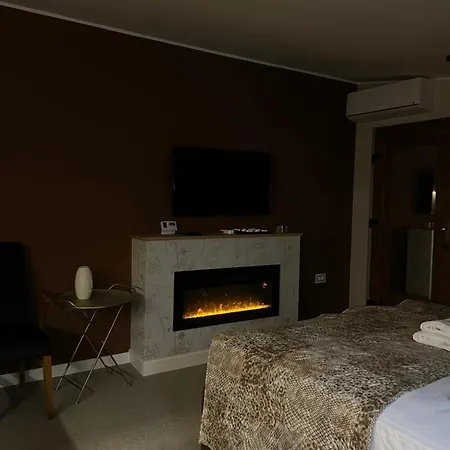 Face 2 Center 수보티차